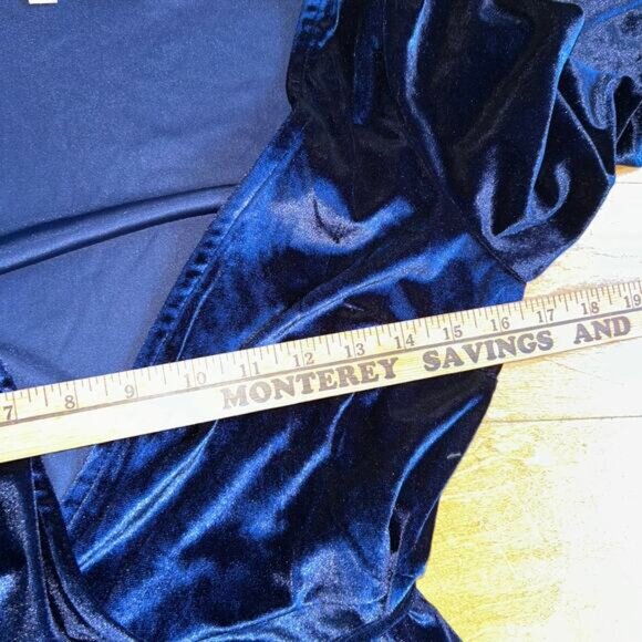 BALTIC BORN Sz small Navy Blue Esmeralda Velvet Wrap Maxi Dress EUC - Picture 9 of 10